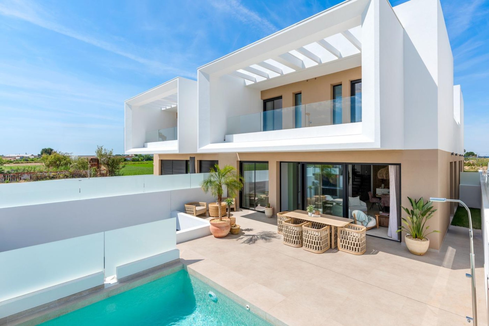 Nowy budynek - Villa -
Dolores - Sector 3