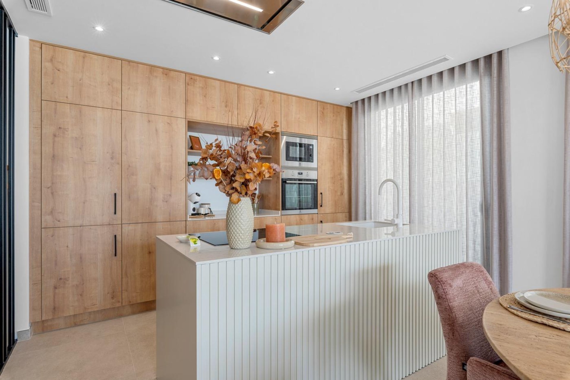 Nowy budynek - Villa -
Dolores - Sector 3