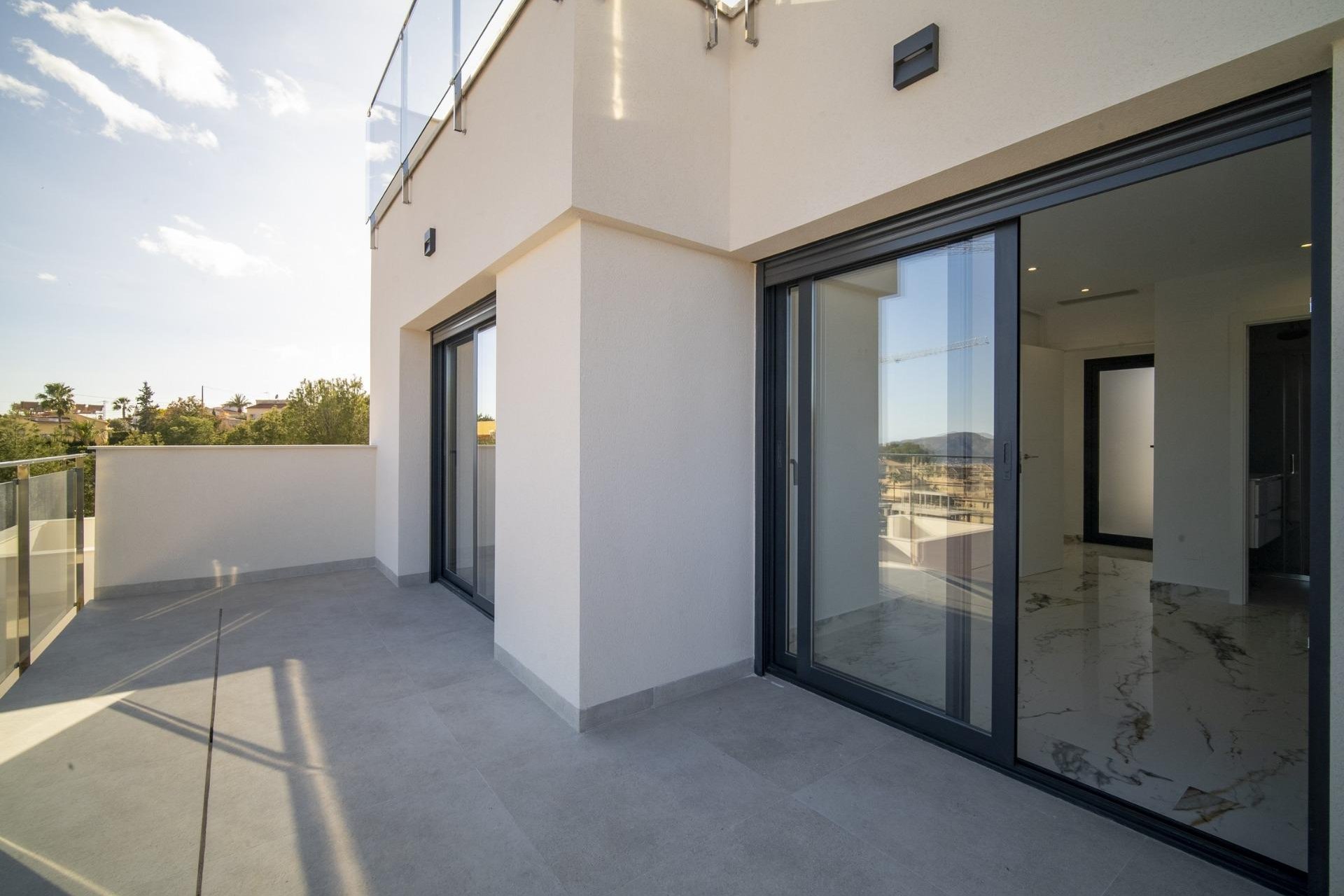Nowy budynek - Villa -
La Nucía - Urb. Don Mar