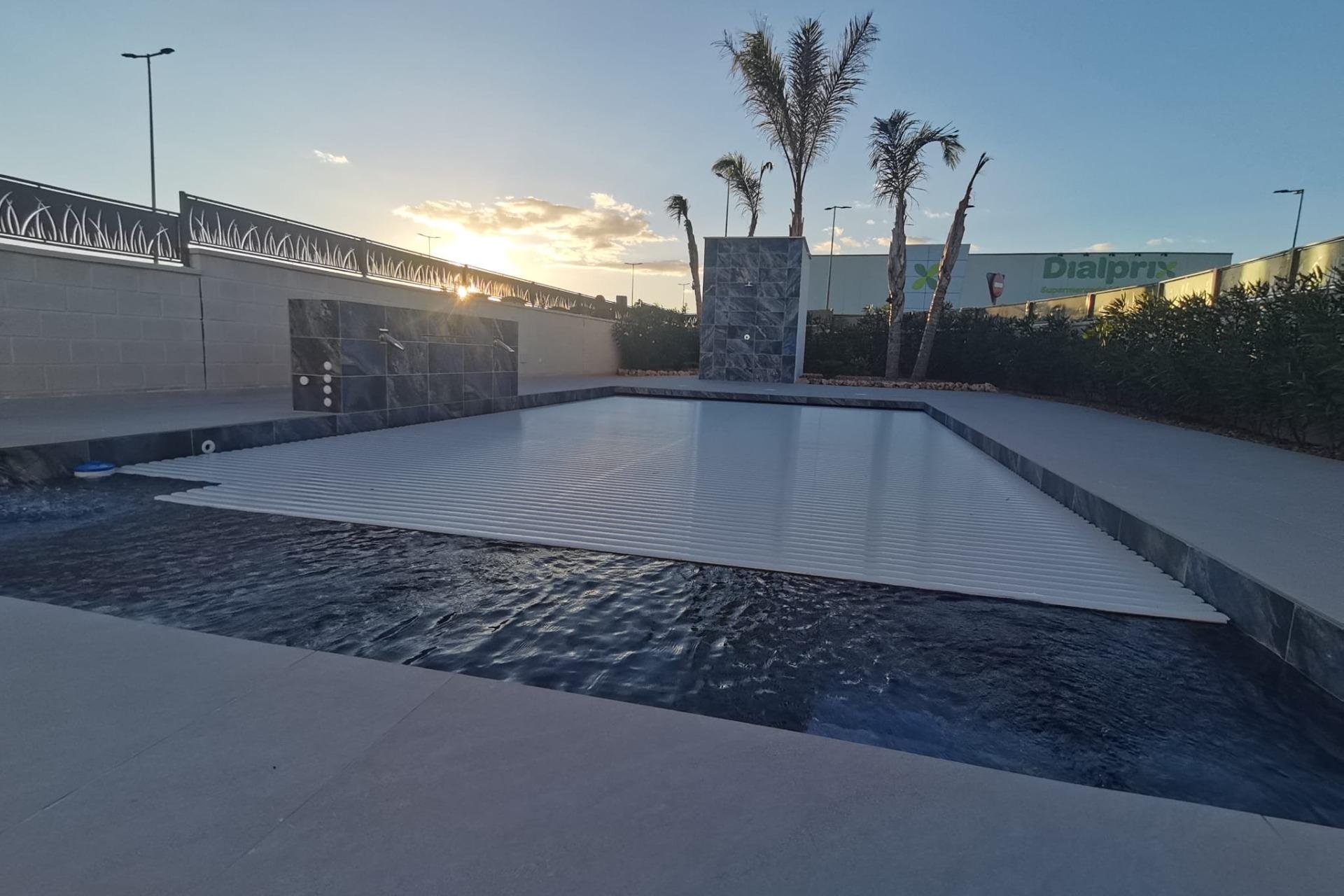 Nowy budynek - Villa -
Montesinos - La Herrada