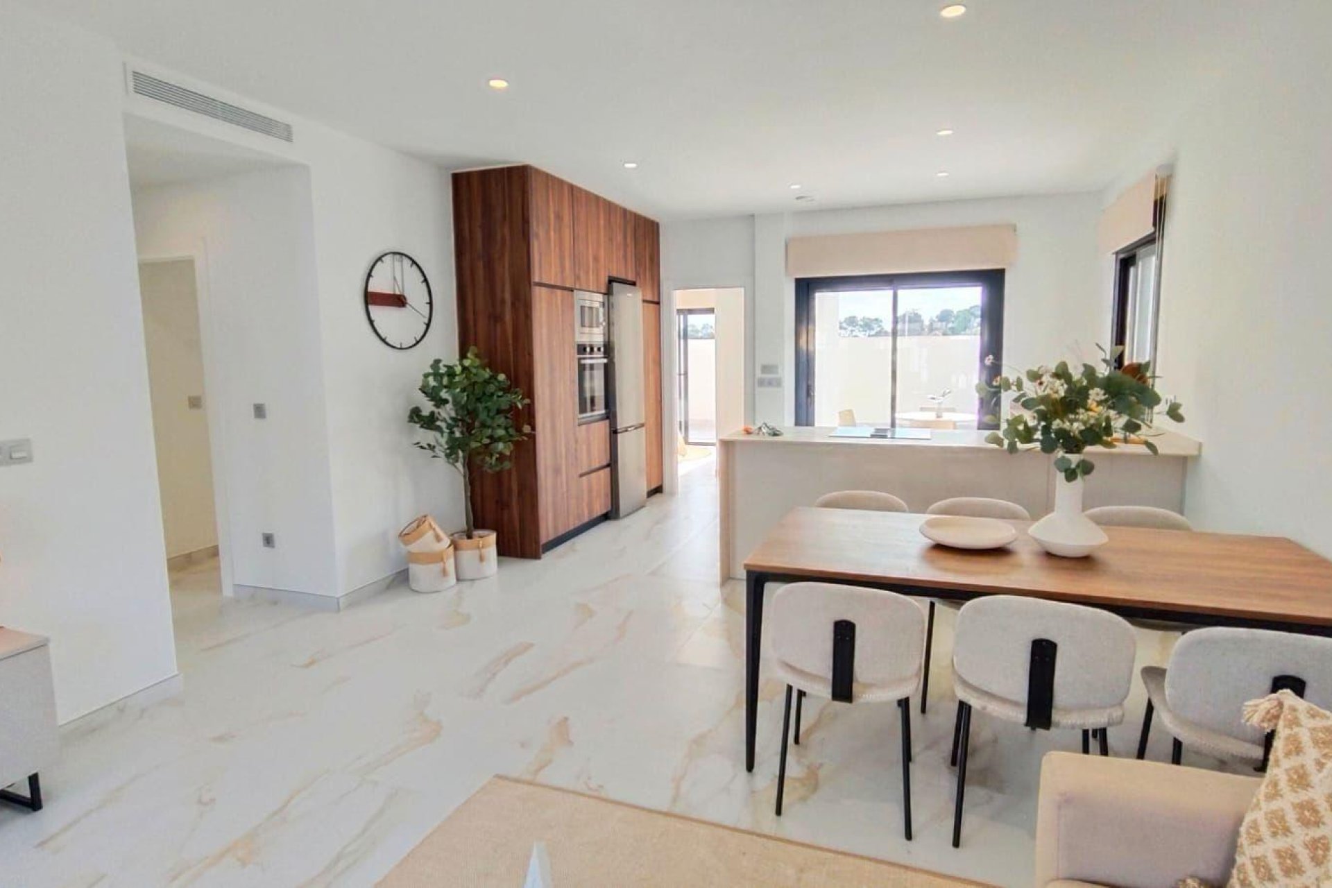 Nowy budynek - Villa -
Pilar de la Horadada - Pinar de Campoverde