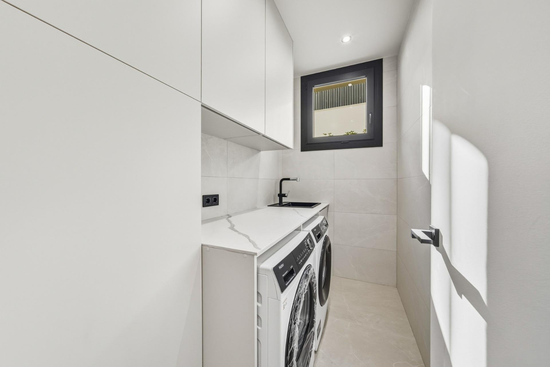 Nowy budynek - Villa -
Polop - La Alberca