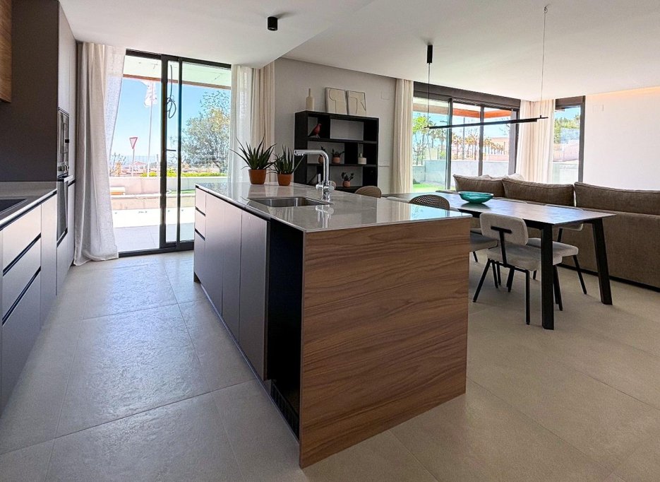 Nowy budynek - Villa -
Polop - PAU 1