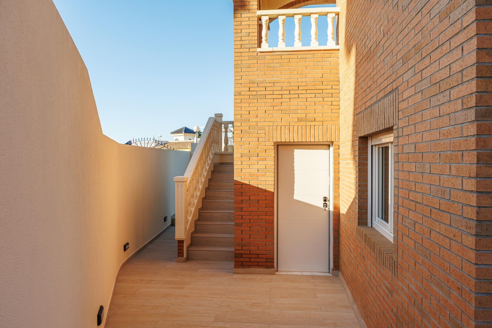 Nowy budynek - Villa -
Rojales - Ciudad Quesada