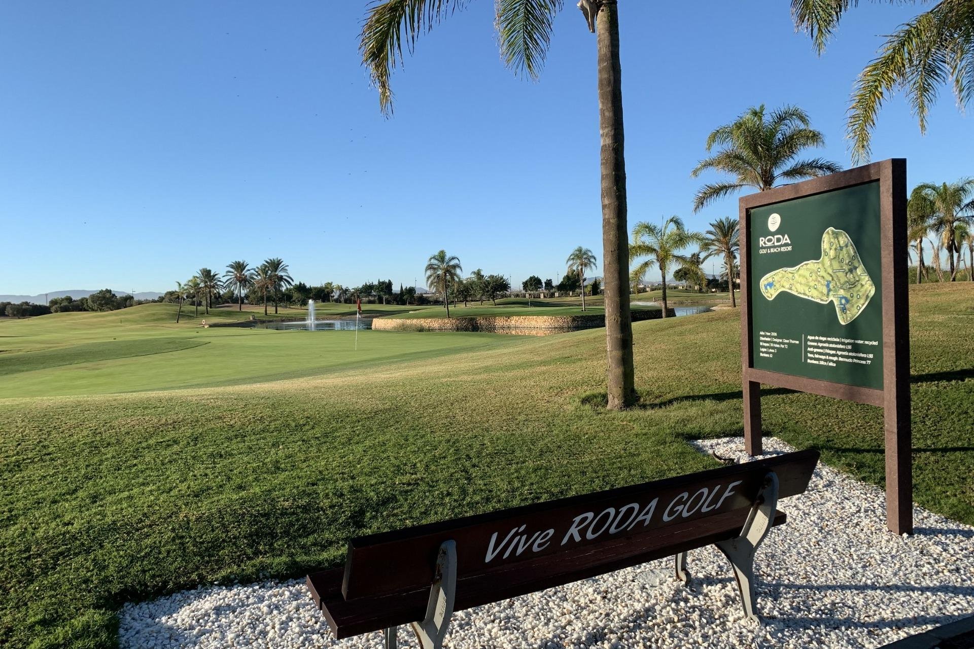 Nowy budynek - Villa -
San Javier - Roda Golf