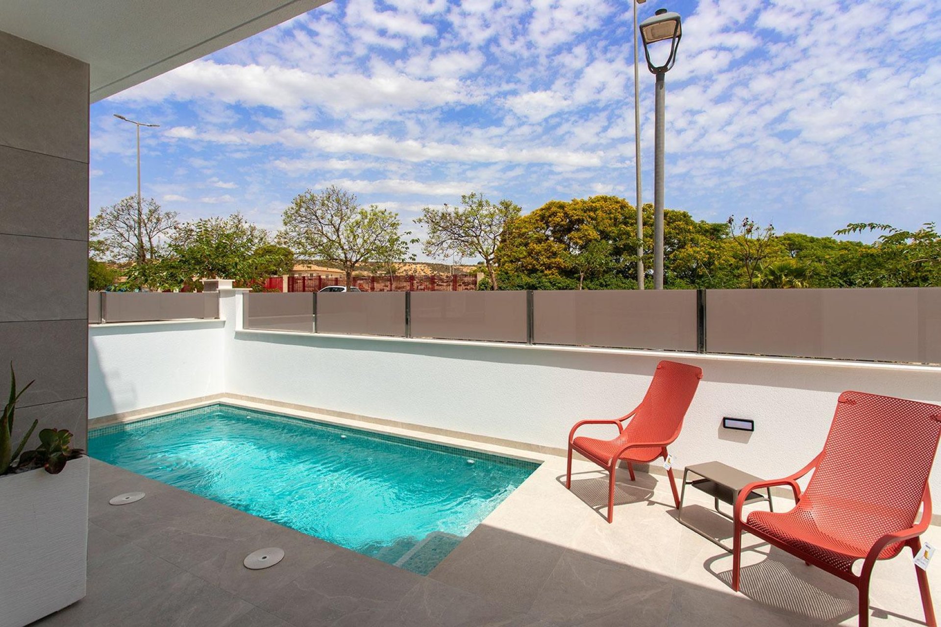 Nowy budynek - Villa -
Sucina