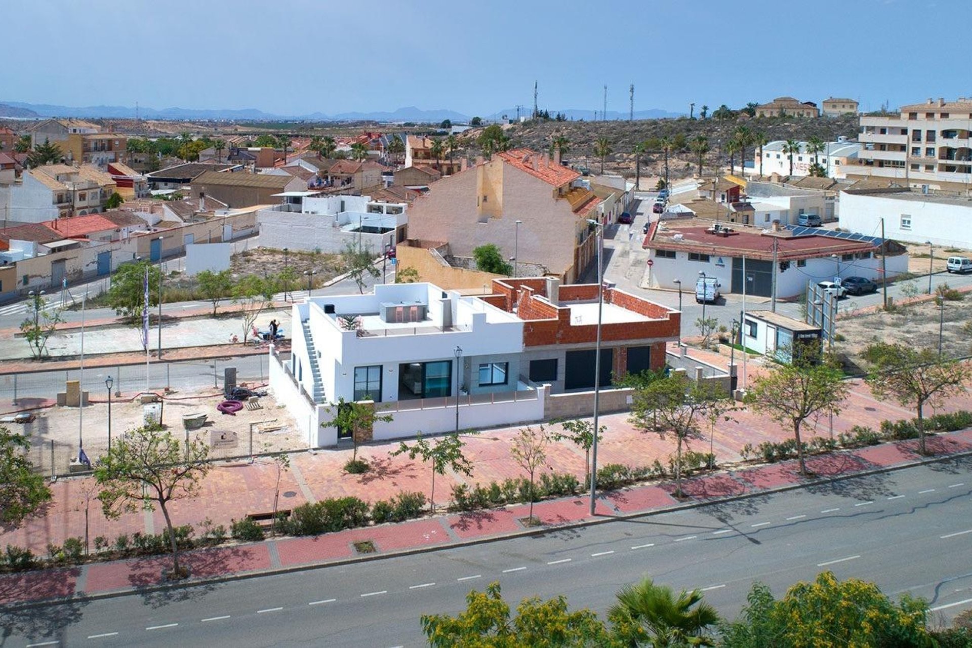 Nowy budynek - Villa -
Sucina