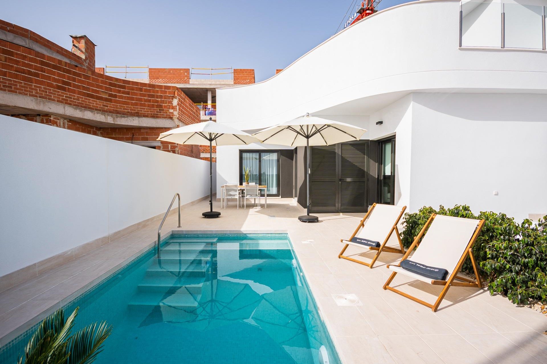 Nowy budynek - Villa -
Torrevieja - Lago Jardín II