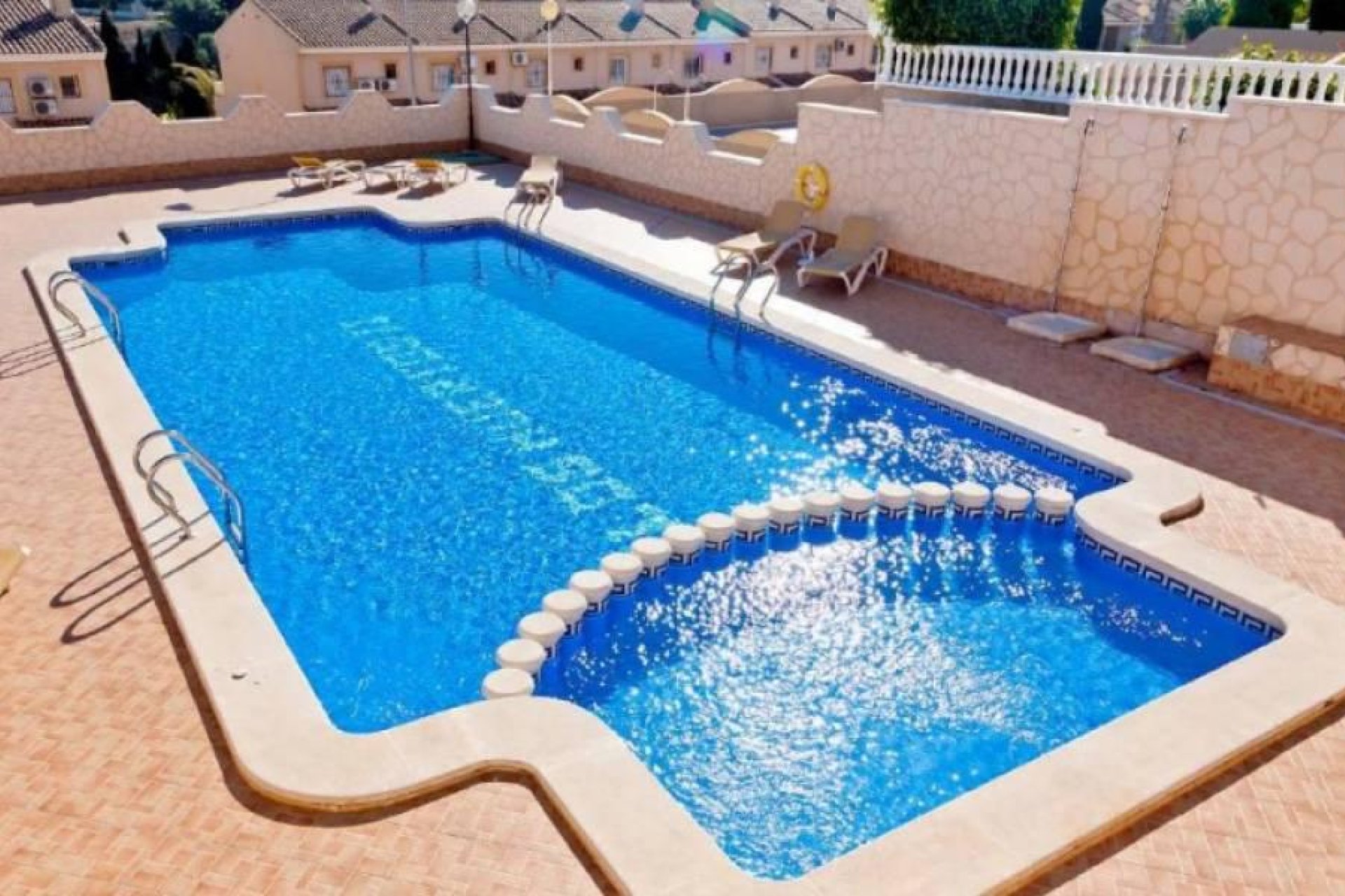 Nowy budynek - Villa -
Torrevieja - Los Altos