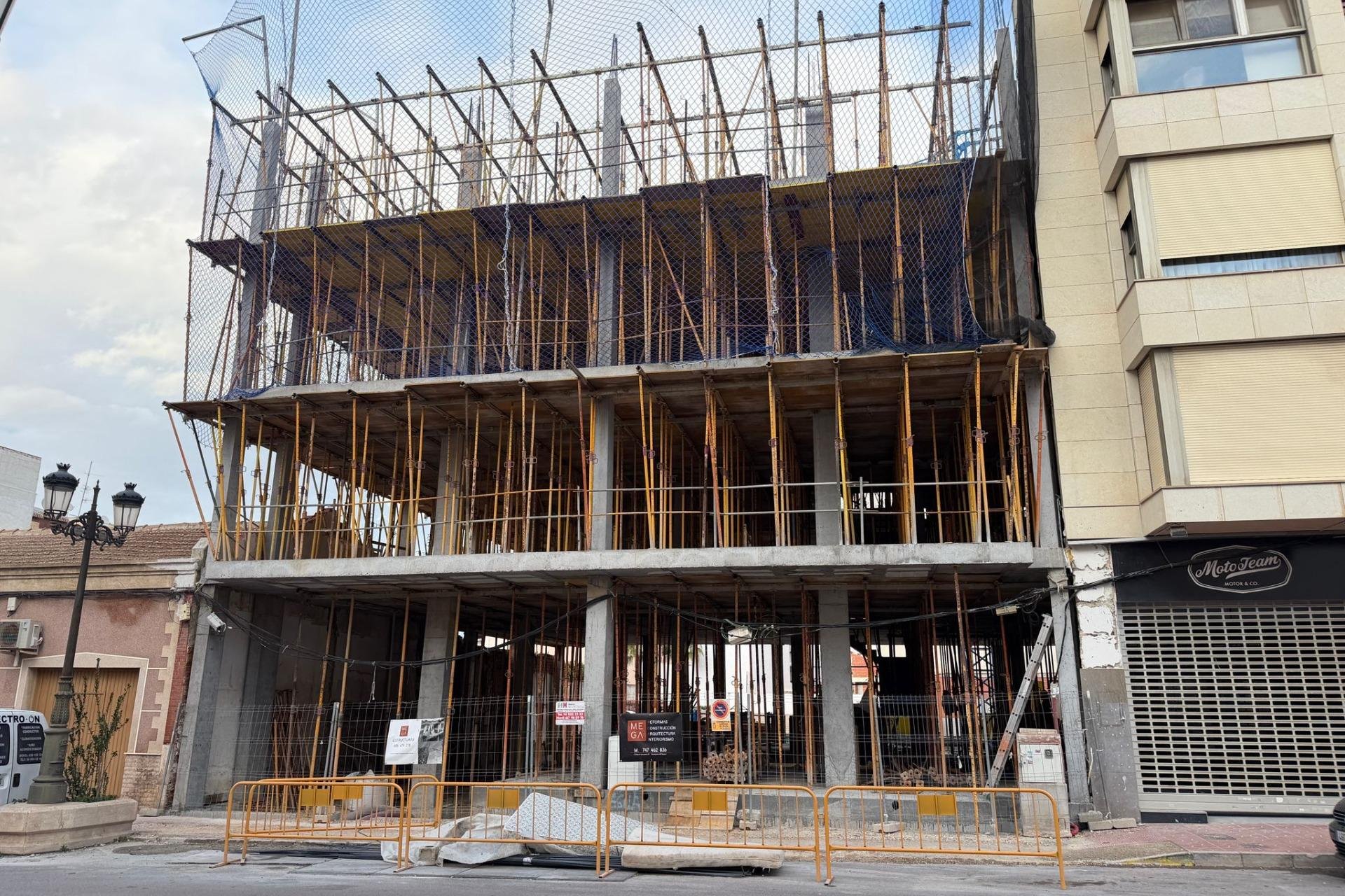 Obra nueva - Apartmento -
Guardamar del Segura - Pueblo