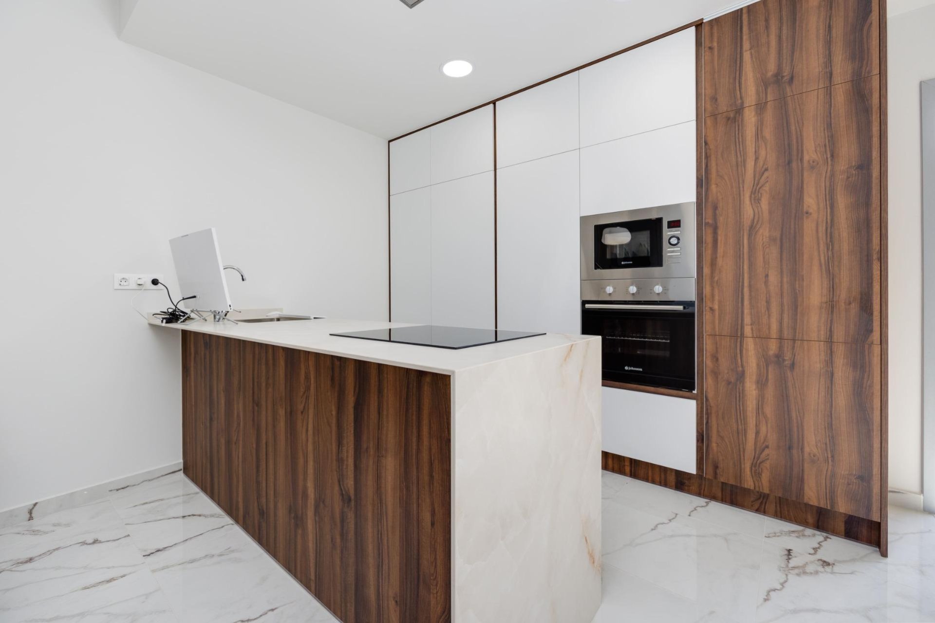 Obra nueva - Apartmento -
San Miguel de Salinas - Pueblo