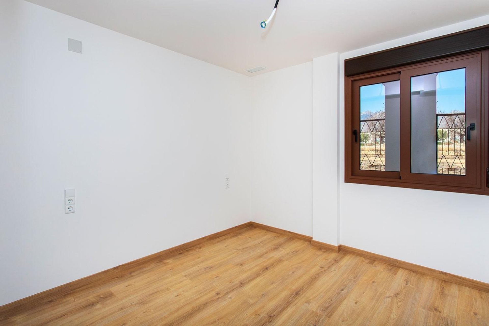 Obra nueva - Bungalow -
Hondón de las Nieves - El Salero