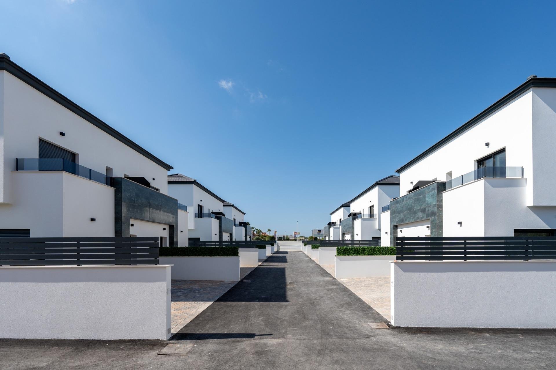 Obra nueva - Quad House -
Gran Alacant