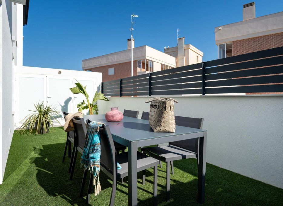 Obra nueva - Town House -
Gran Alacant