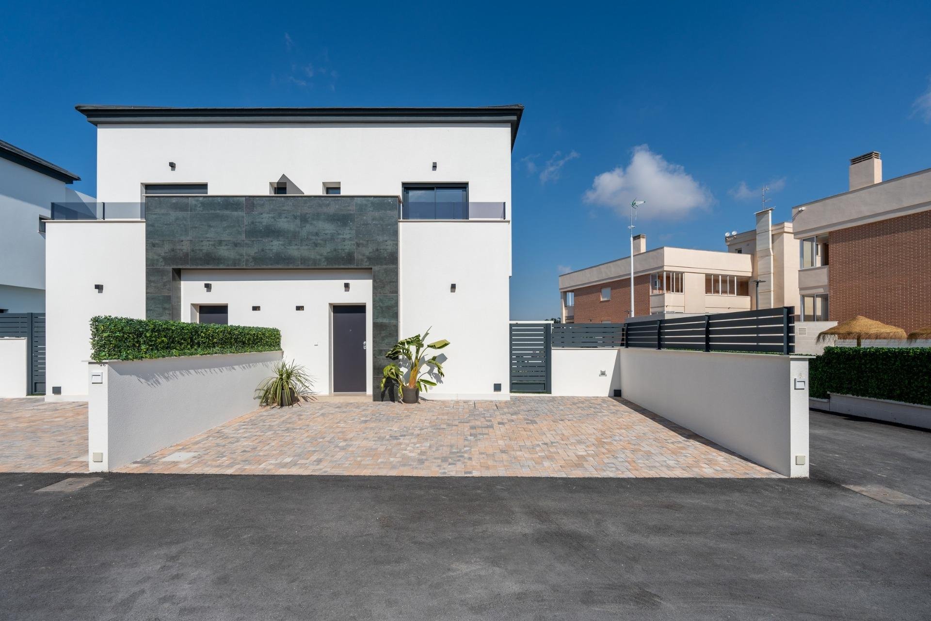 Obra nueva - Town House -
Gran Alacant