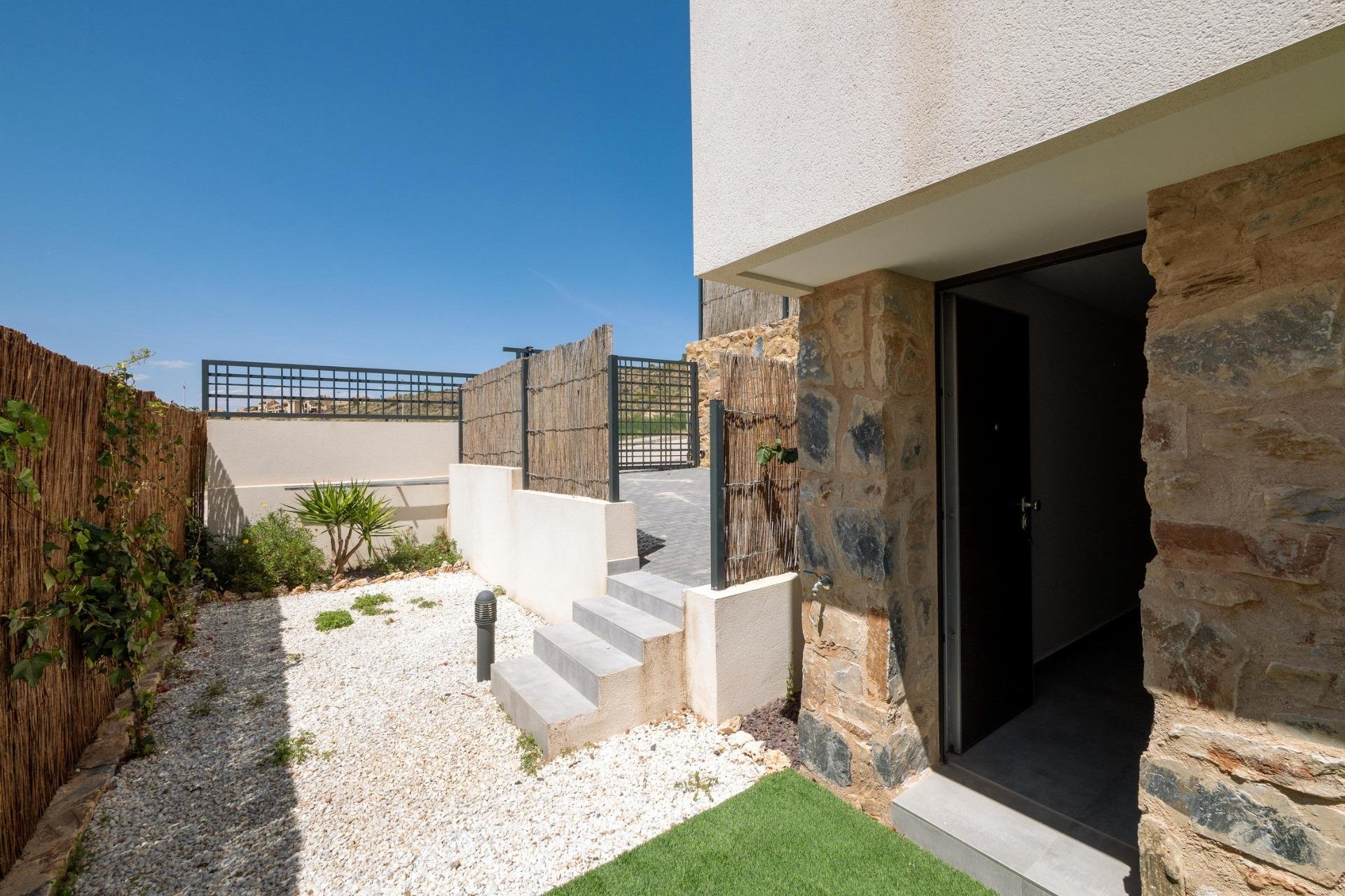 Obra nueva - Villa -
Algorfa - La Finca Golf