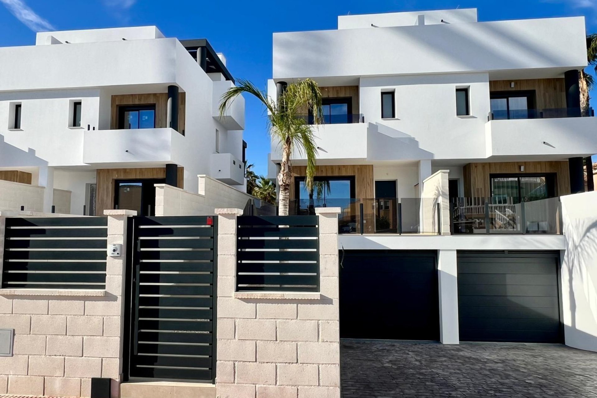 Obra nueva - Villa -
Benferri - Benfis Park