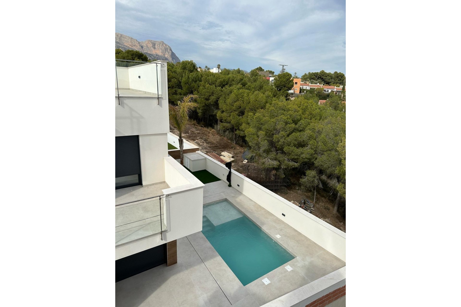 Obra nueva - Villa -
La Nucía - Urb. Don Mar