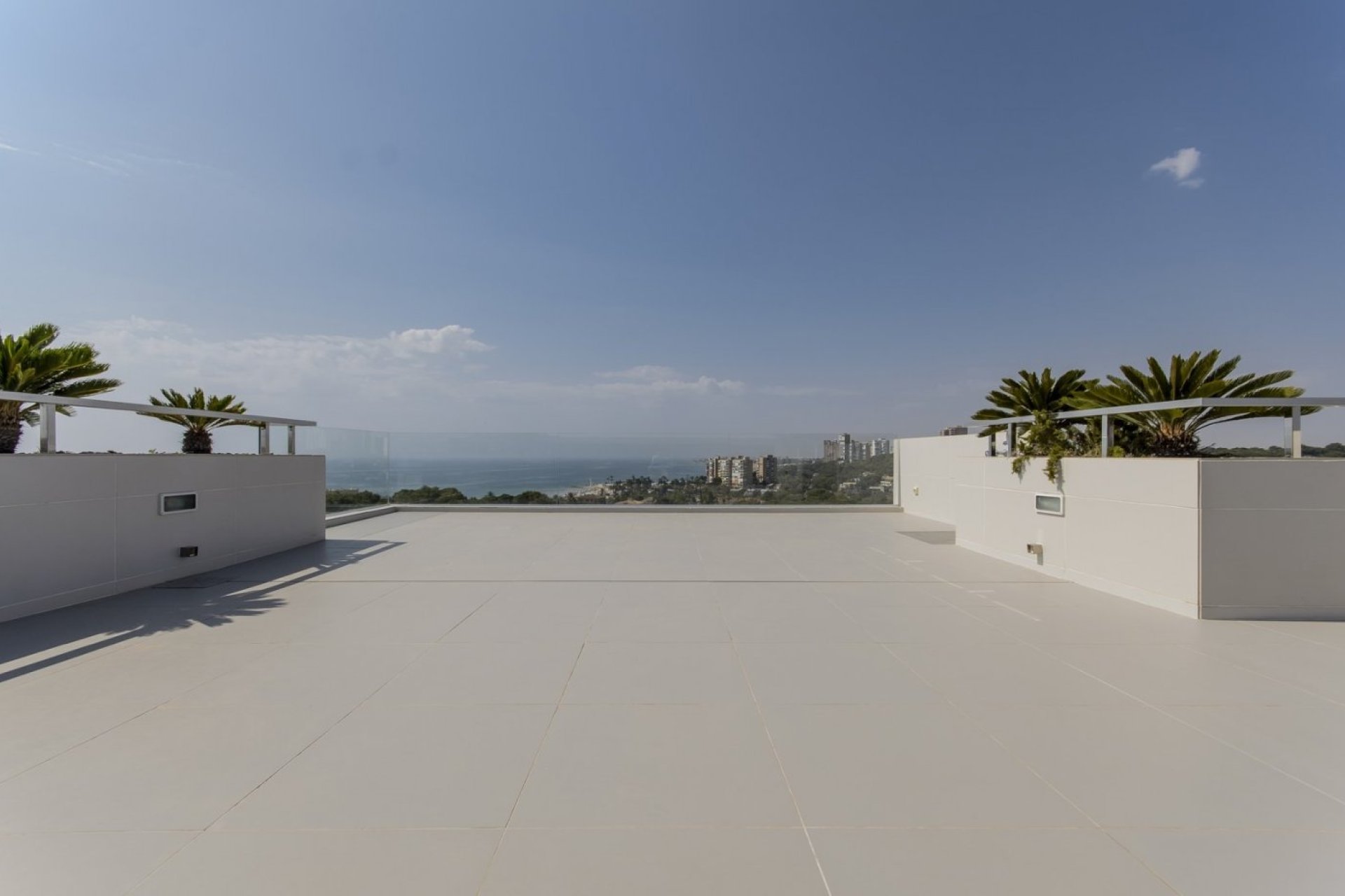 Obra nueva - Villa -
Orihuela Costa - Campoamor