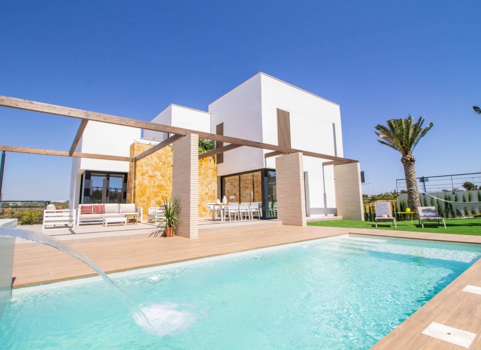 Obra nueva - Villa -
Orihuela Costa - Campoamor