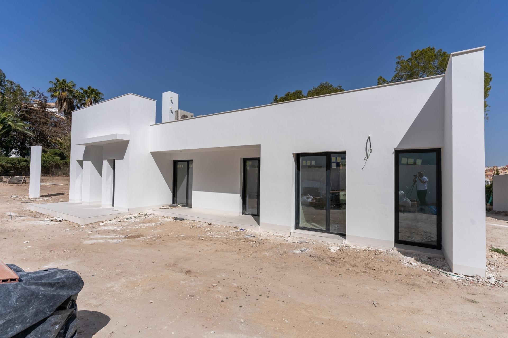 Obra nueva - Villa -
Orihuela Costa - Las Filipinas