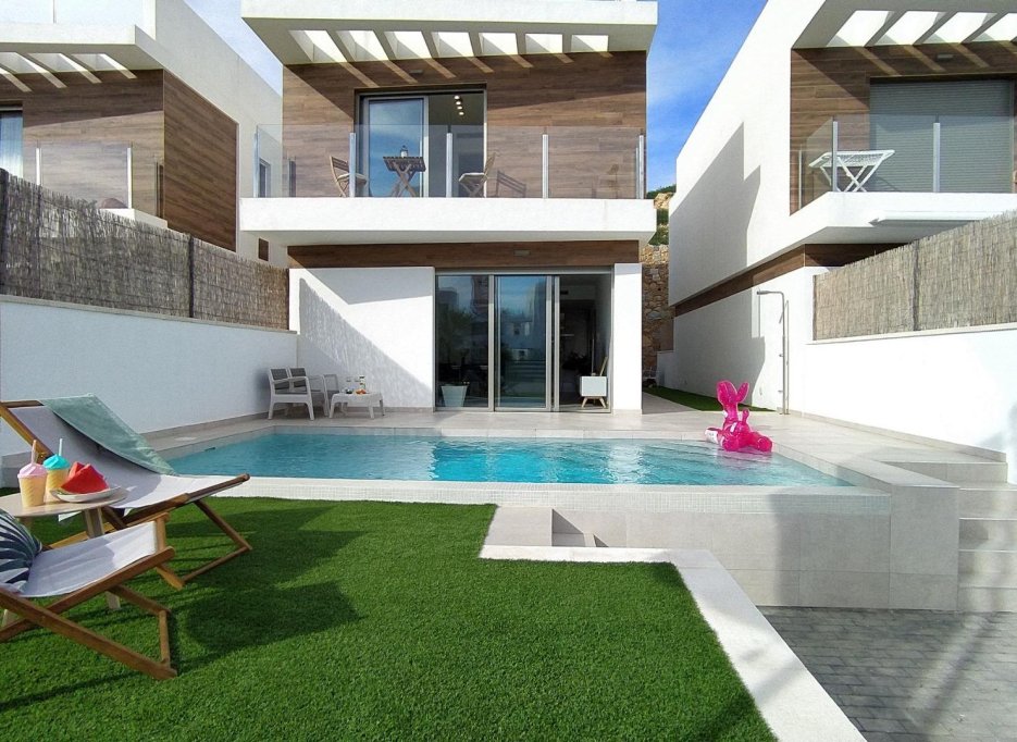 Obra nueva - Villa -
Orihuela Costa - PAU 8