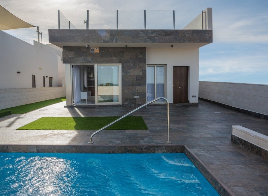 Obra nueva - Villa -
Orihuela Costa - PAU 8