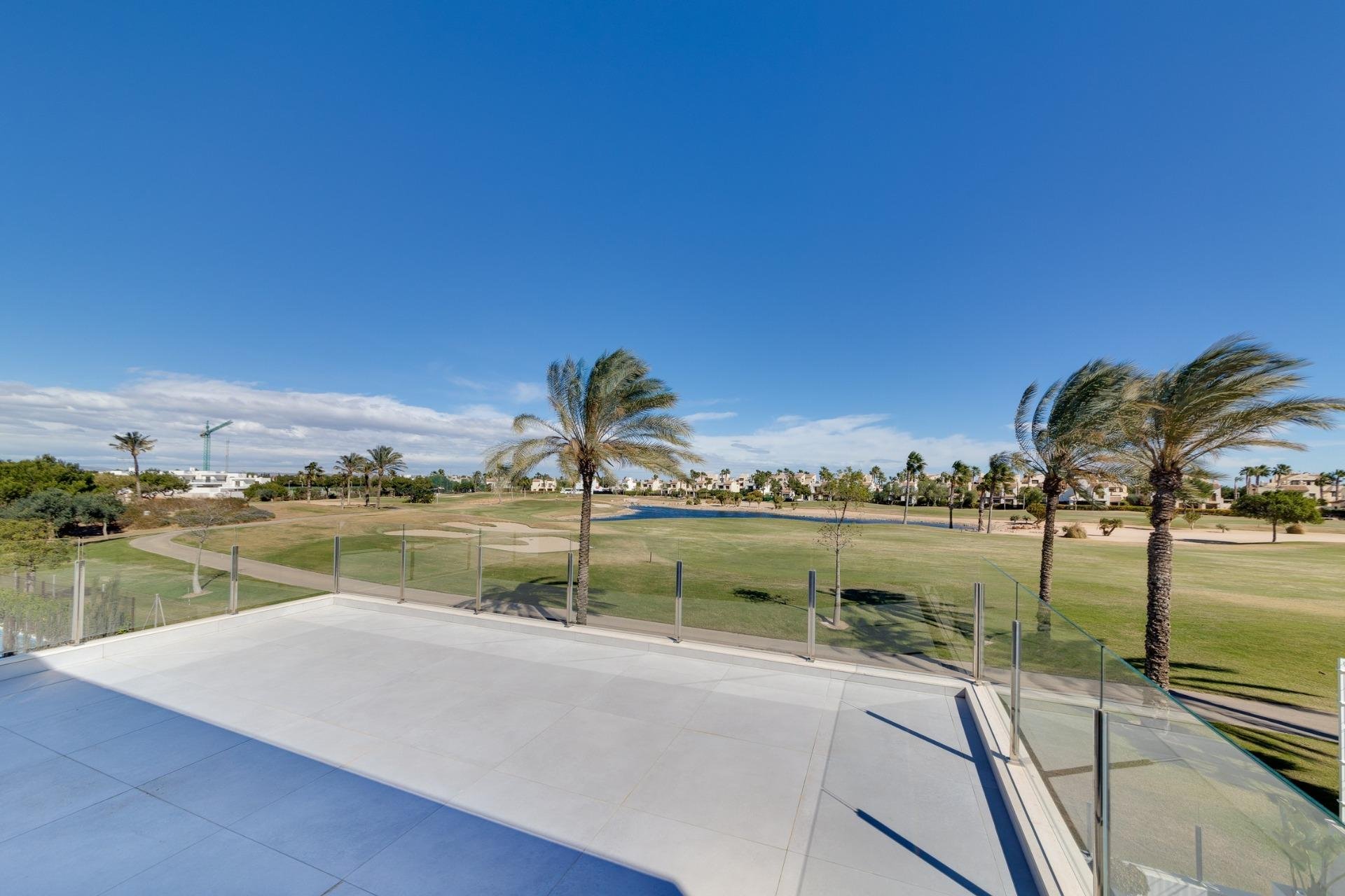 Obra nueva - Villa -
Pilar de la Horadada - Roda Golf