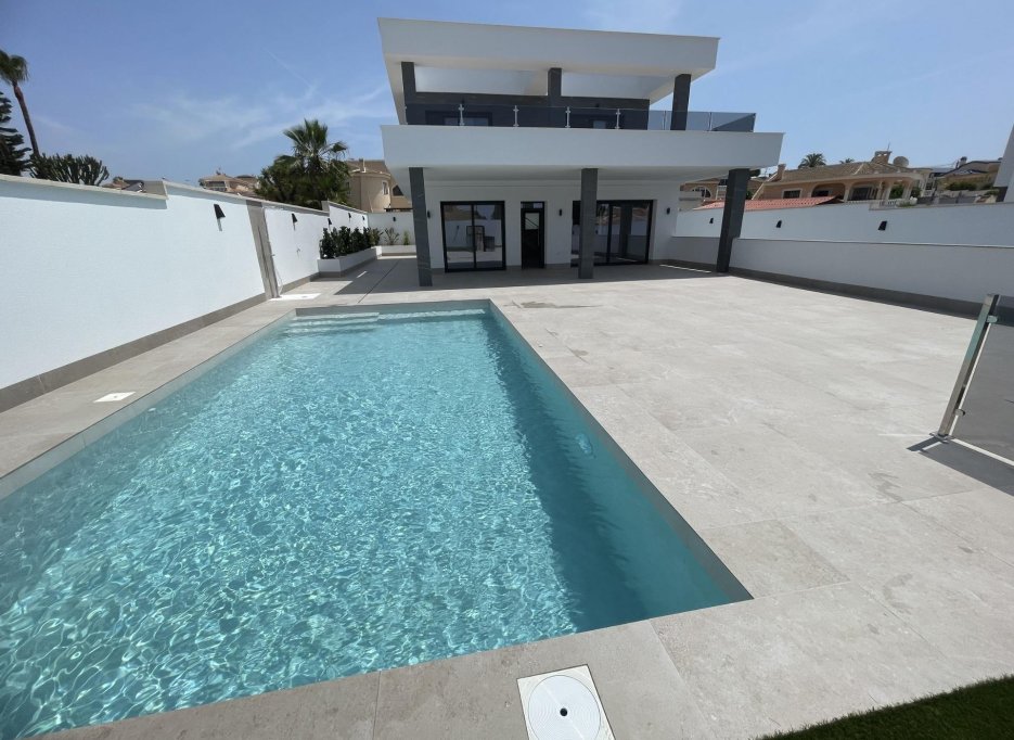 Obra nueva - Villa -
Rojales - Ciudad Quesada