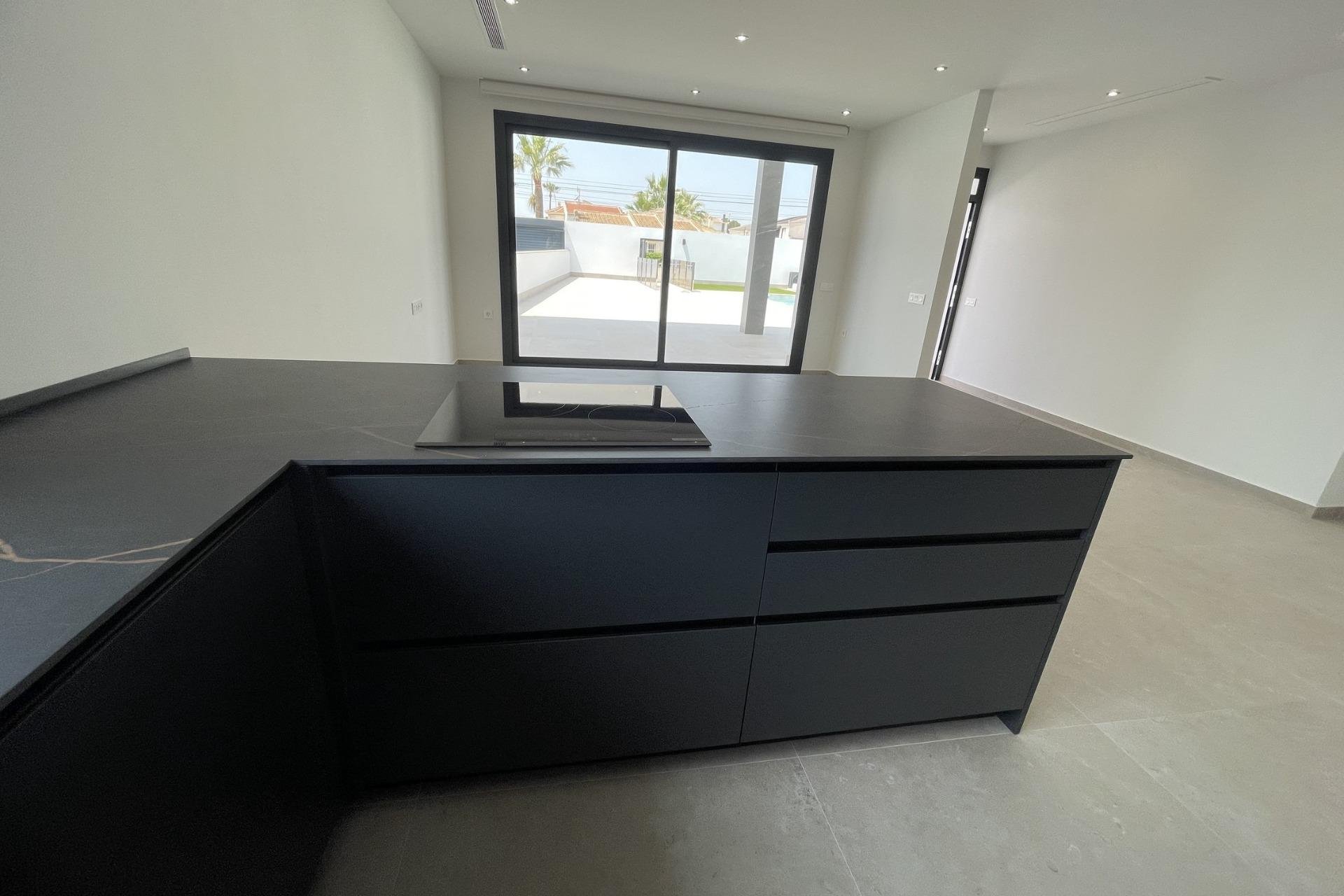 Obra nueva - Villa -
Rojales - Ciudad Quesada