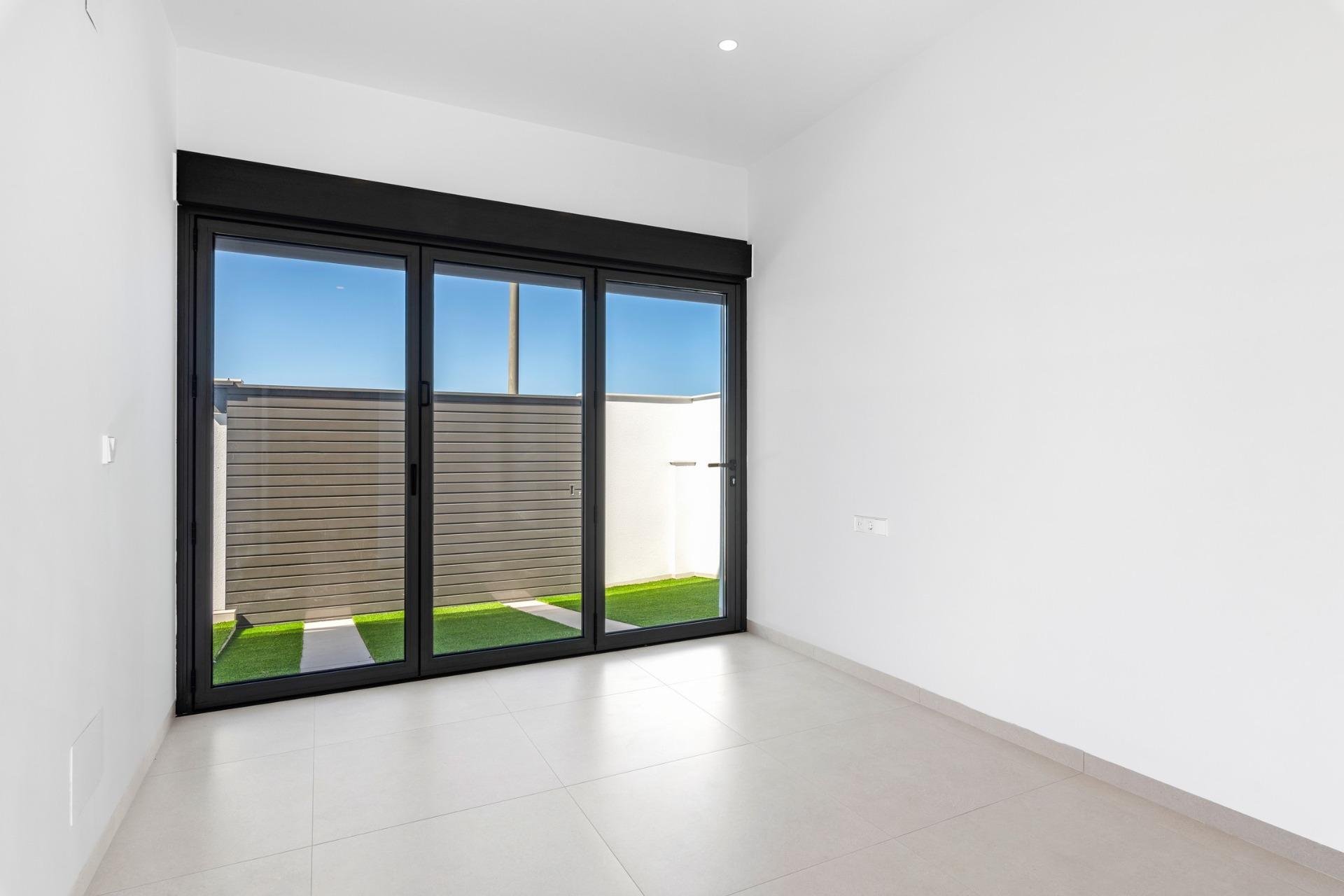 Obra nueva - Villa -
San Javier - Parque del doce