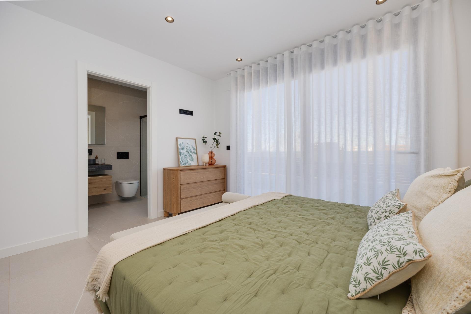 Obra nueva - Villa -
Torrevieja - Sector 25
