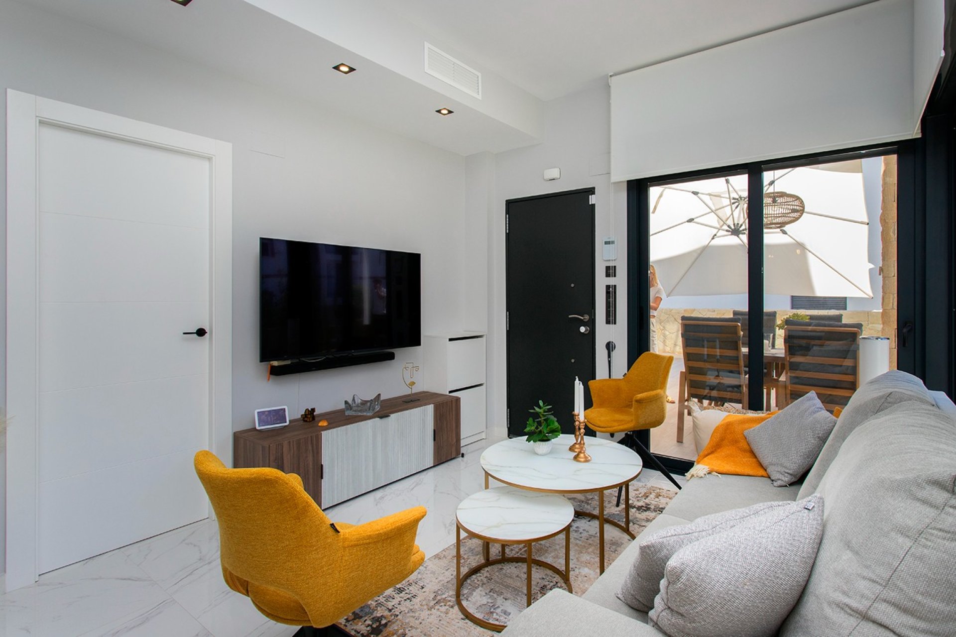 Resale - Apartment -
Orihuela Costa - Punta Prima