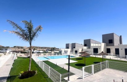 Villa - New Build - Banos y Mendigo -
                Altaona Golf