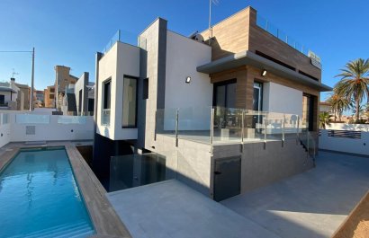 Villa - Nowy budynek - Torrevieja - La Mata