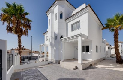 Villa - Obra nueva - San Fulgencio -
                El Oasis